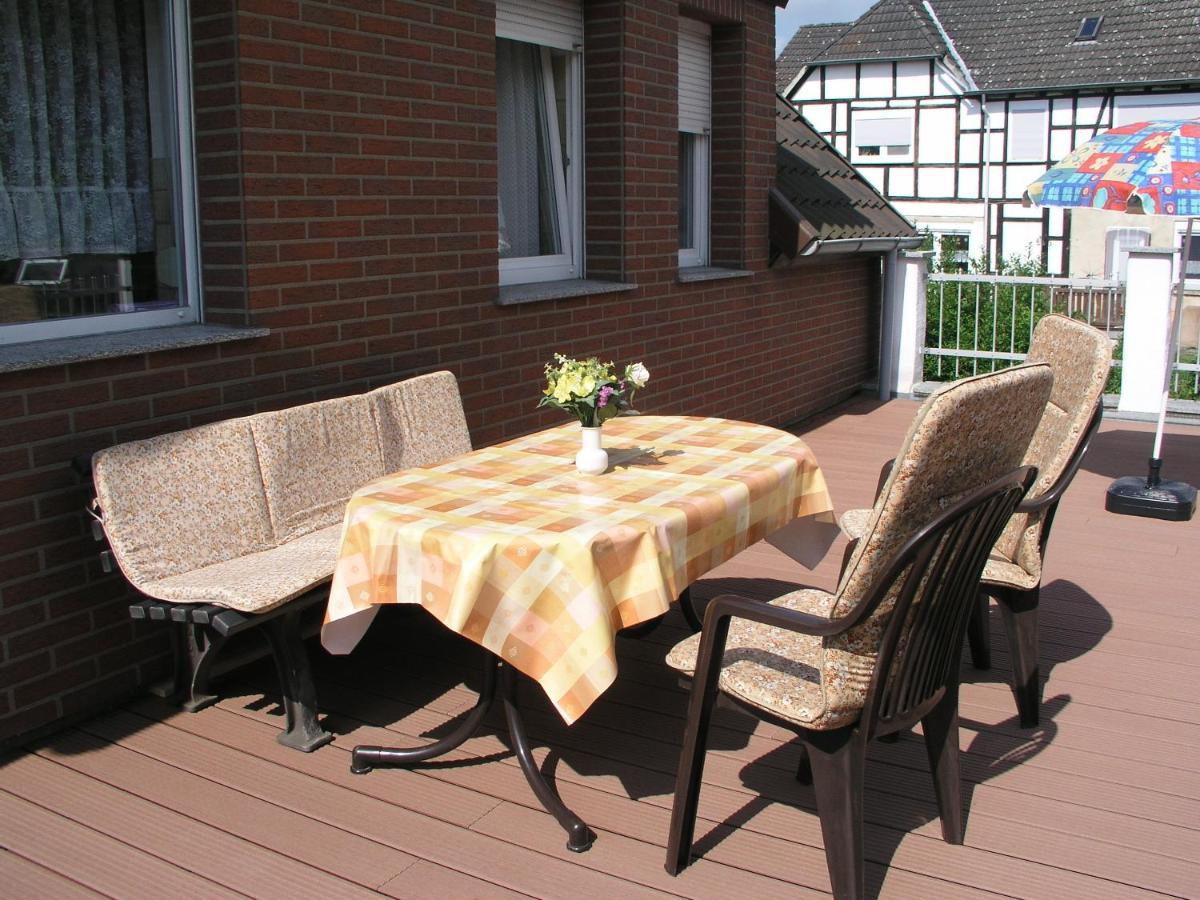 Ferienwohnung Am Deister Mit Grossem Balkon Springe Exterior foto