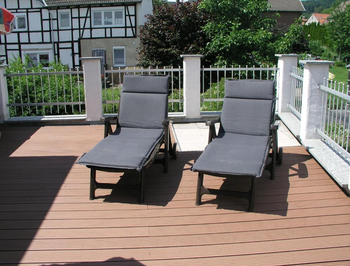 Ferienwohnung Am Deister Mit Grossem Balkon Springe Exterior foto